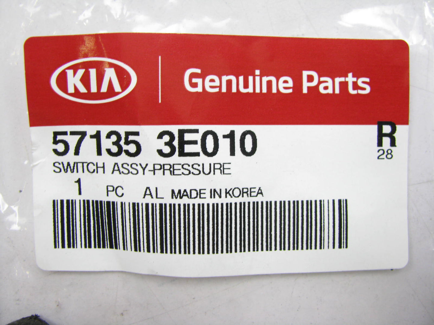 NEW Genuine Power Steering Pressure Switch OEM For 03-06 KIA Sorento 571353E010