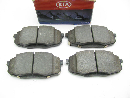 NEW GENUINE Front Disc Brake Padss OEM For Kia 581011MA21