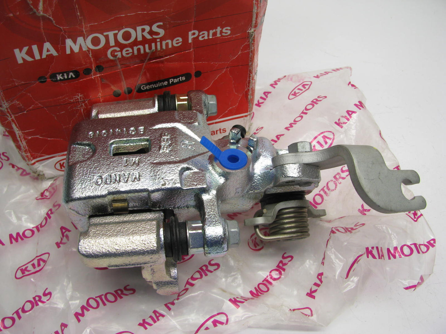 NEW - OEM 582302F300 Rear Right Disc Brake Caliper For 2005-2009 Kia Spectra