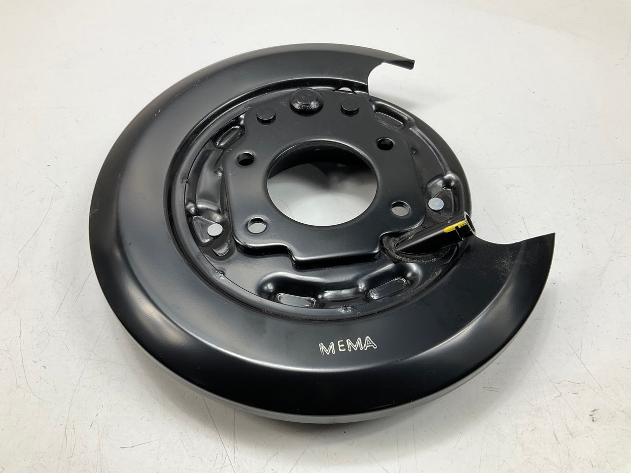 Rear Left Drivers Parking Brake Backing Plate OEM For 01-05 Optima 5825038011