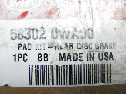 New Genuine REAR Disc Brake Pads OEM For 2011-2015 Kia Sorento, 2010-16 Santa Fe