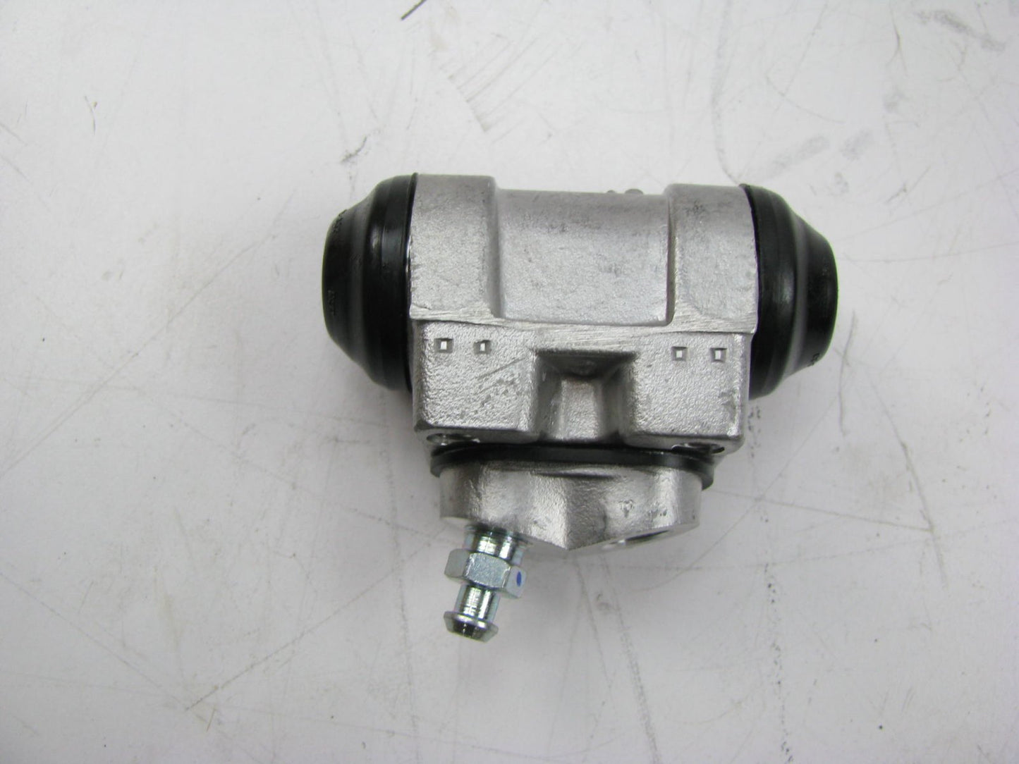 NEW GENUINE REAR LEFT Drum Brake Wheel Cylinder OEM For Kia 5833038010