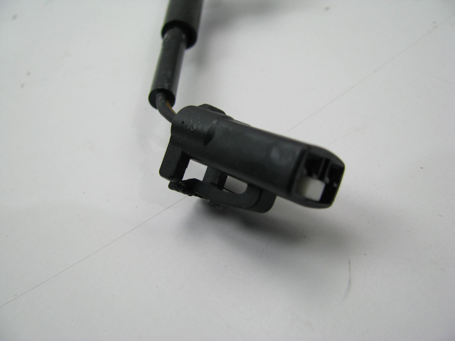 Rear Right Passengers ABS Wheel Speed Sensor OEM For 17-20 Kia Optima 59930A8000