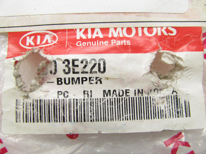 NEW GENUINE Rear Bumper Left Driver Side Mount Bracket OEM For 06-08 Kia Sorento