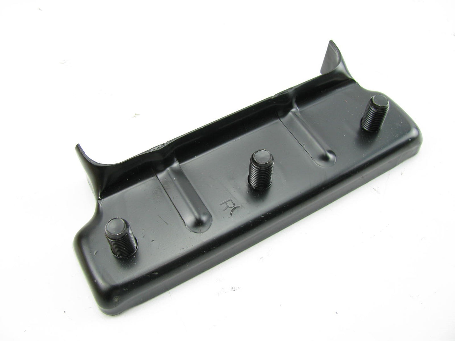 NEW Front Bumper Right Passenger Mount Bracket OEM For 09 Kia Borrego 626352J220