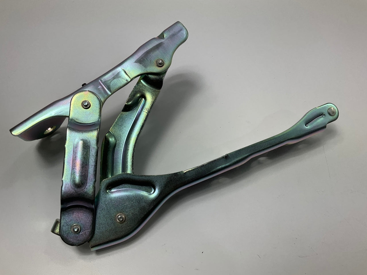 NEW Front Left Driver Side Hood Hinge OEM For 2020-2023 Kia Soul 66910K0000