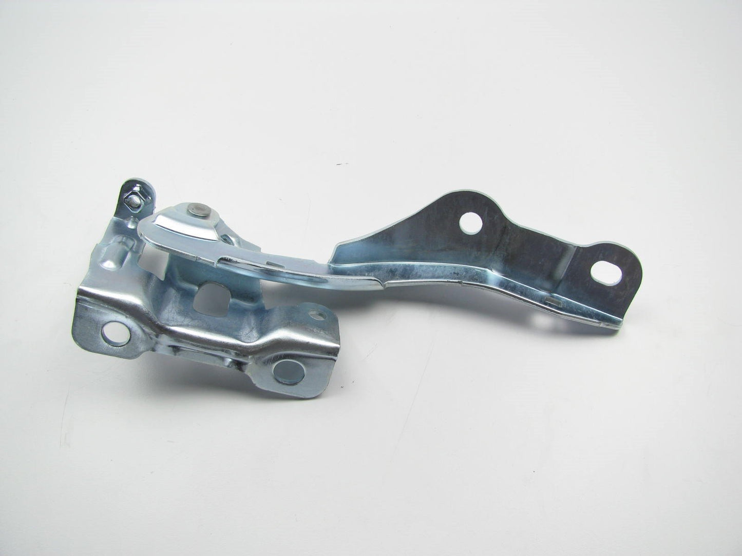 NEW GENUINE Left Driver's Side Hood Hinge OEM For 07-10 Kia Rondo 791101D000