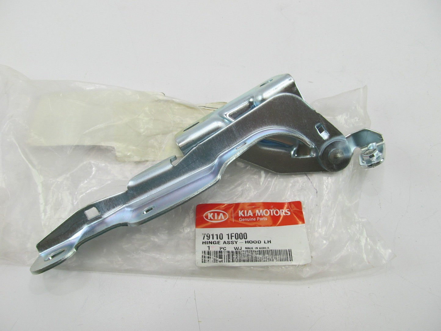 NEW Left Hood Hinge (Drivers Side) OEM For 05-10 Kia Sportage 79110-1F000