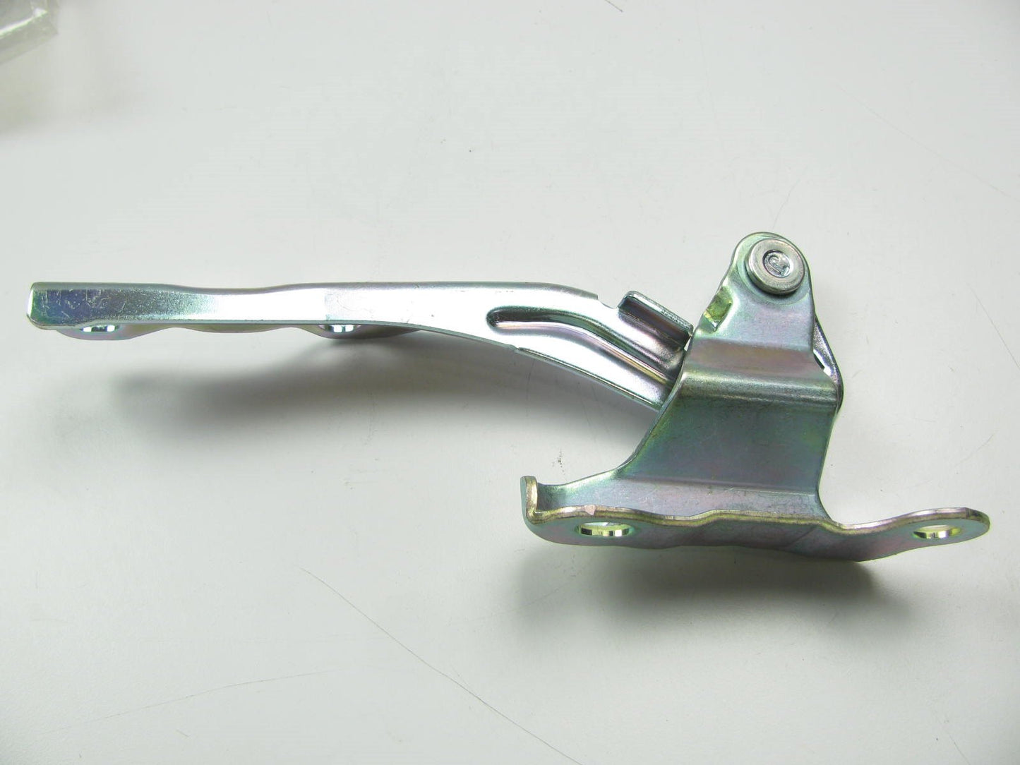 791101G000 Left Hood Hinge OEM For 2006-2011 Kia Rio