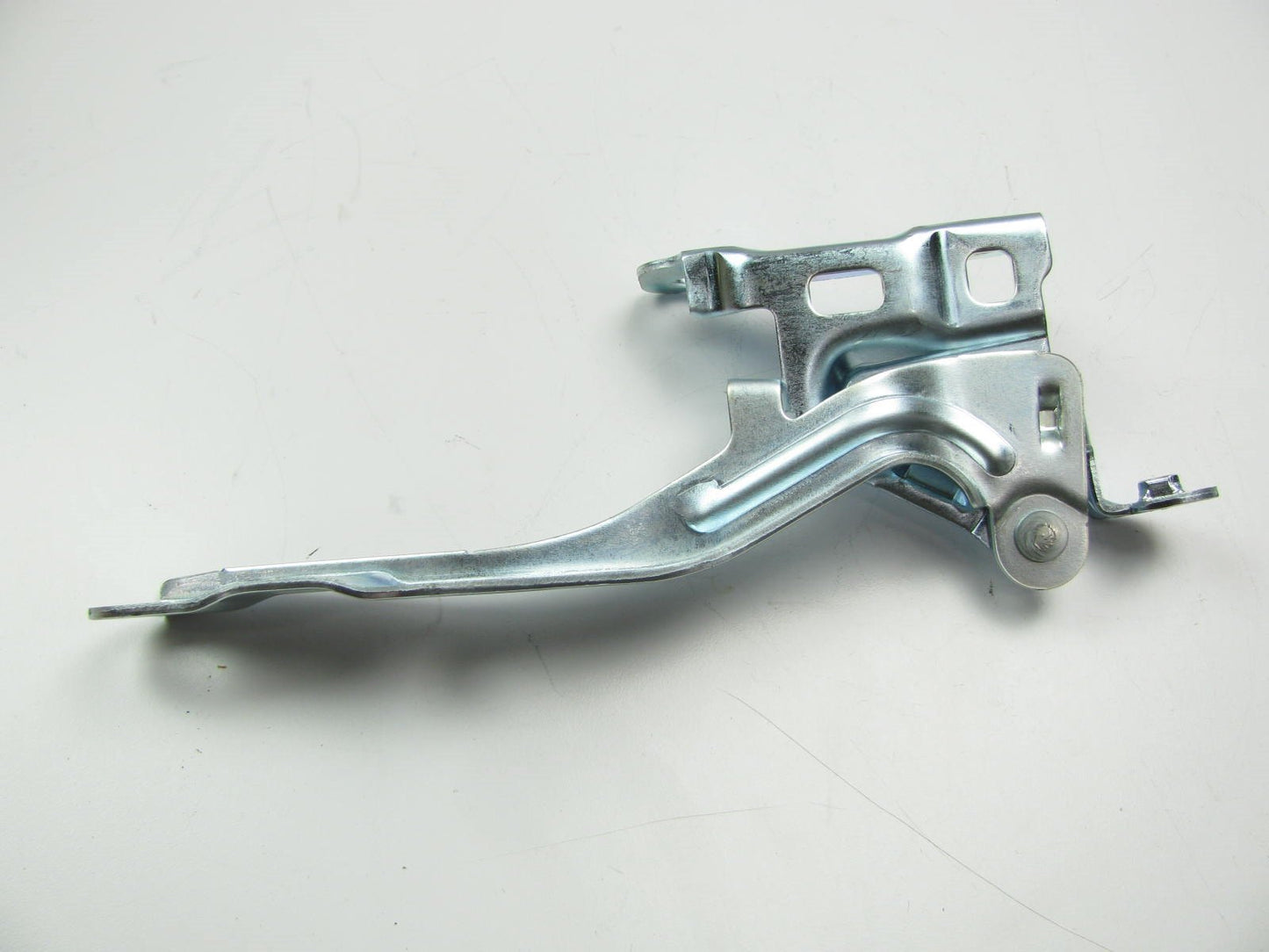 NEW GENUINE Left Hood Hinge OEM For 2010-2013 Kia Soul 791102K000