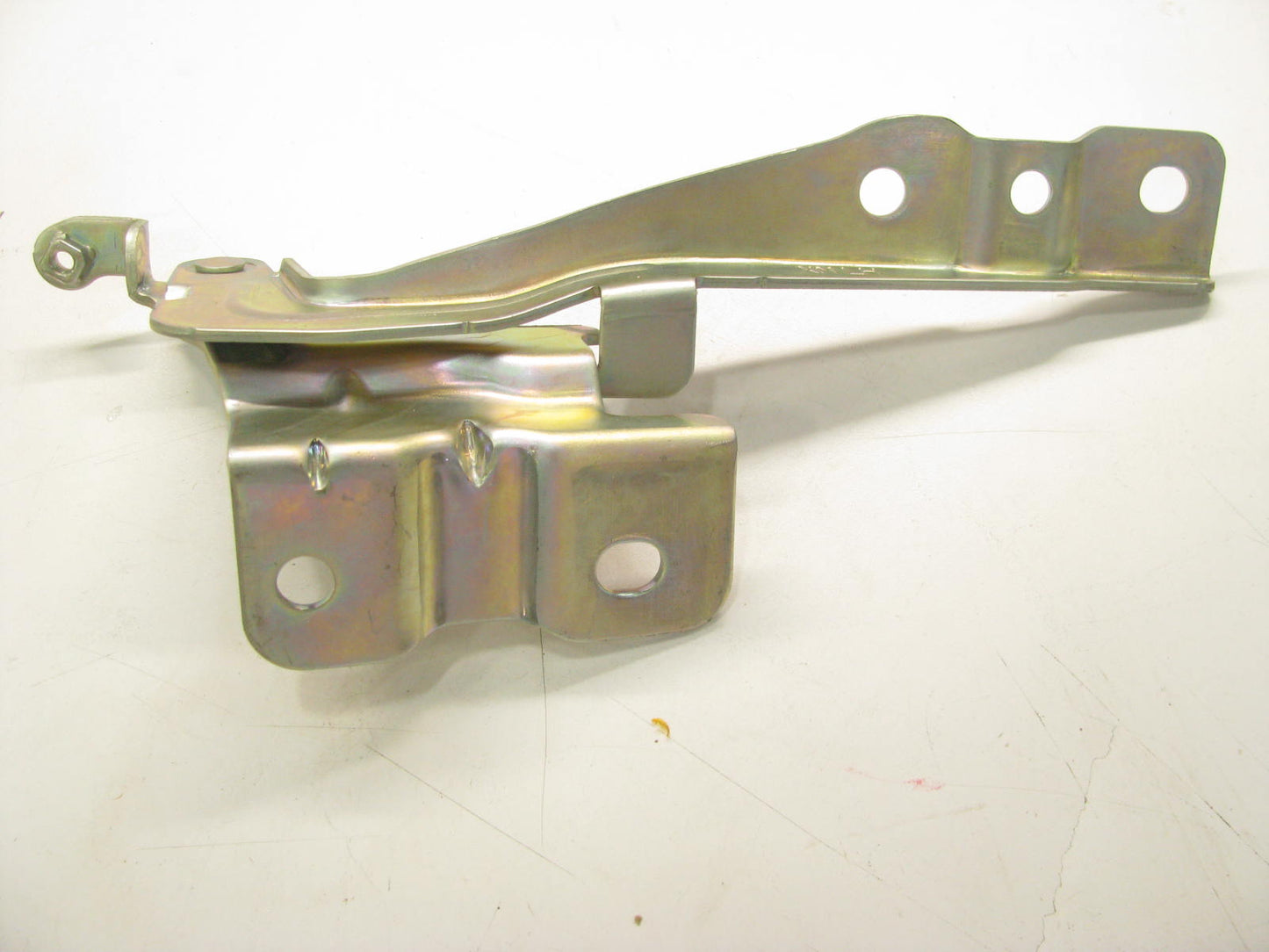 NEW - OEM GENUINE Front Left Hood Hinge For 2011-2013 Kia Sorento 791102P000