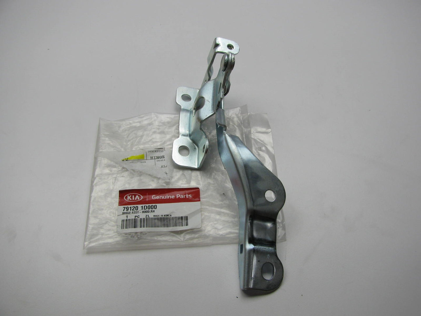 791201D000 Right Hood Hinge OEM For Kia 2007-2010 Rondo