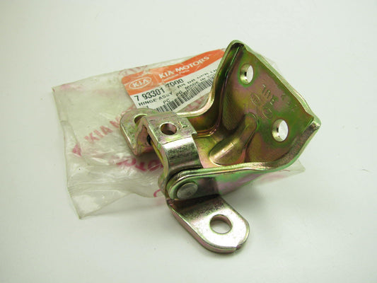New OEM REAR LEFT SIDE Door Upper Hinge For 05-10 Sportage 7933017000