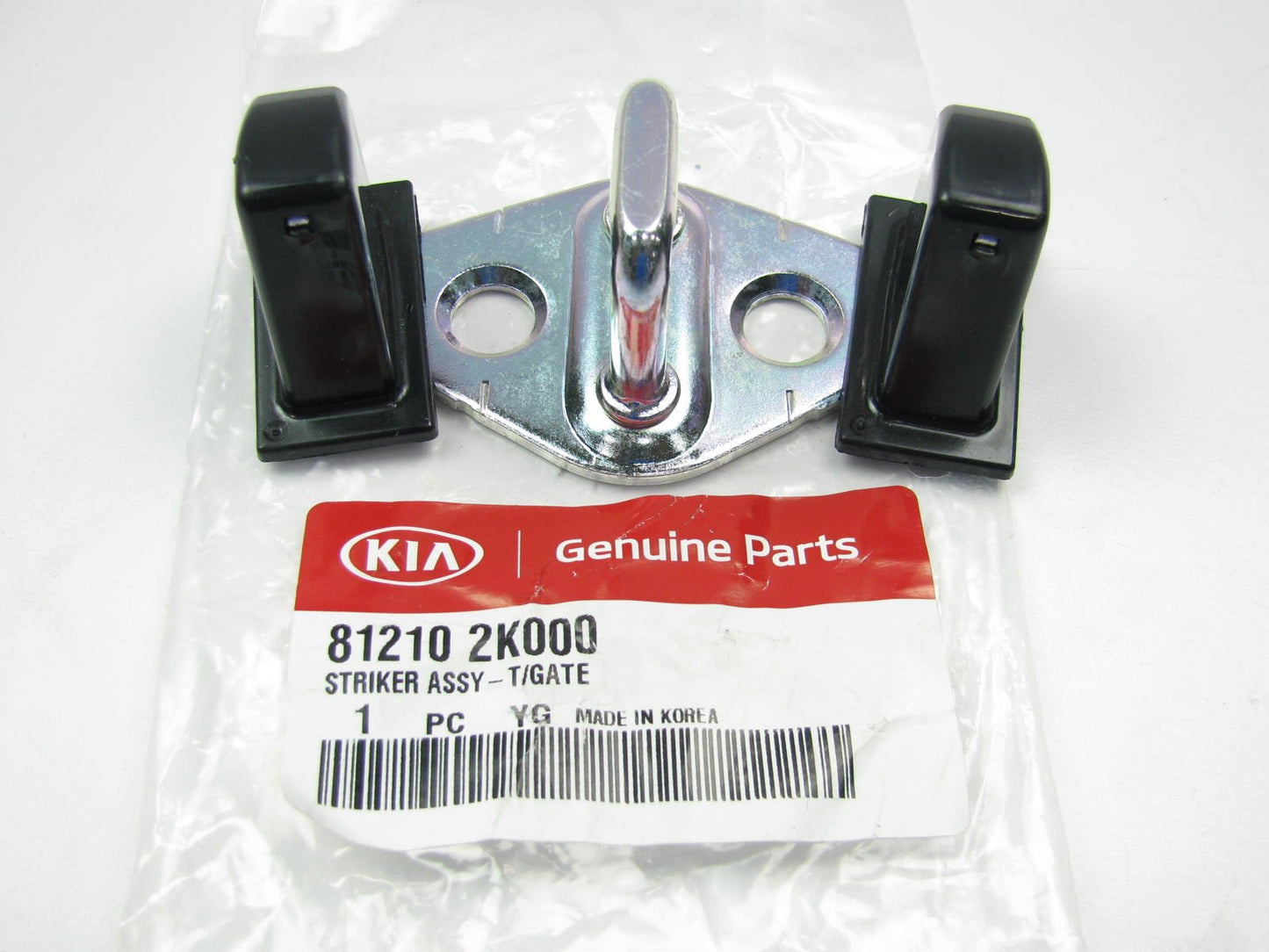 NEW Tailgate Liftgate Hatch Pin Striker OEM For 2012-2013 Kia Soul 812102K000