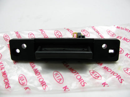NEW GENUINE Rear Tailgate Hatch Handle OEM For 2003-2009 Kia Sorento 812603E000