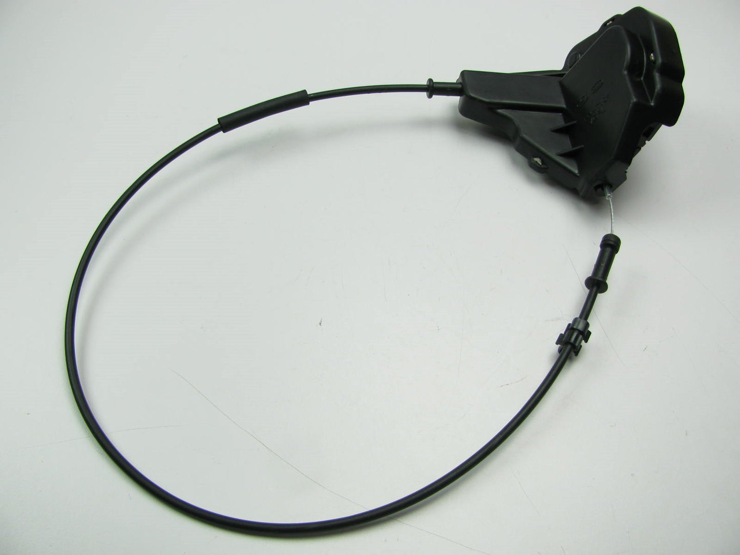 NEW - OEM 814104D000 Rear Left Sliding Door Latch Lock For 2006-12 Kia Sedona