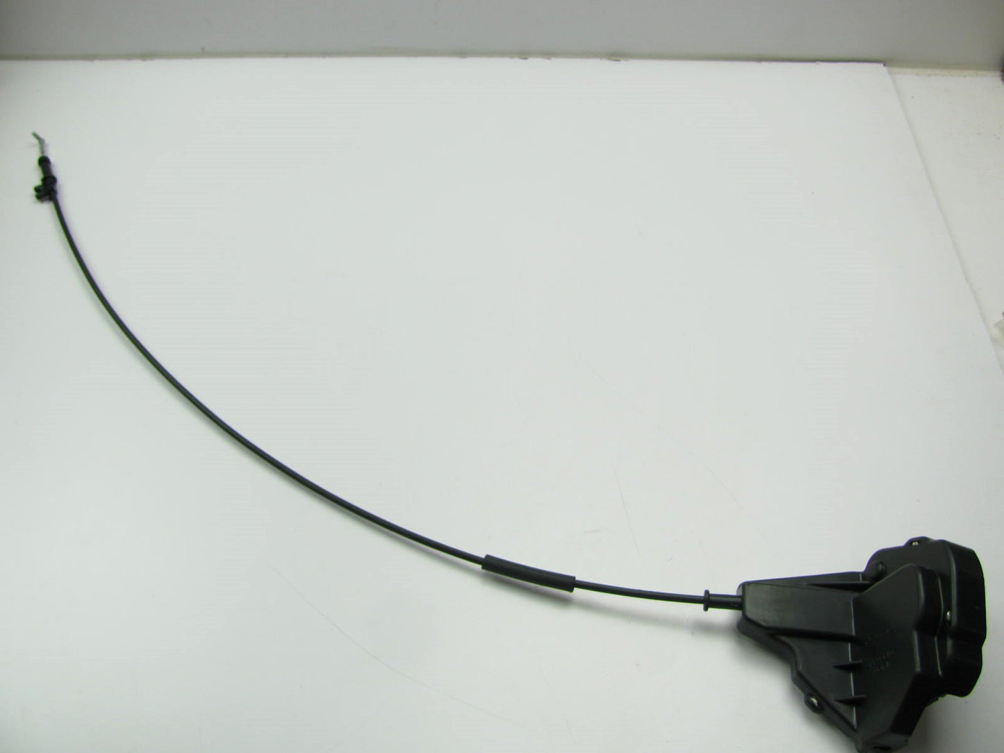 NEW - OEM 814104D000 Rear Left Sliding Door Latch Lock For 2006-12 Kia Sedona
