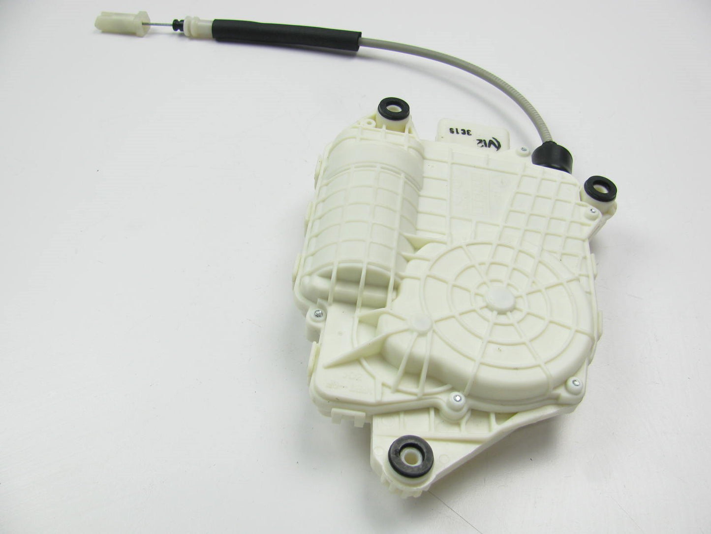 NEW GENUINE Rear Right Power Dook Lock Actuator For 2015 K900, 10-13 Equus