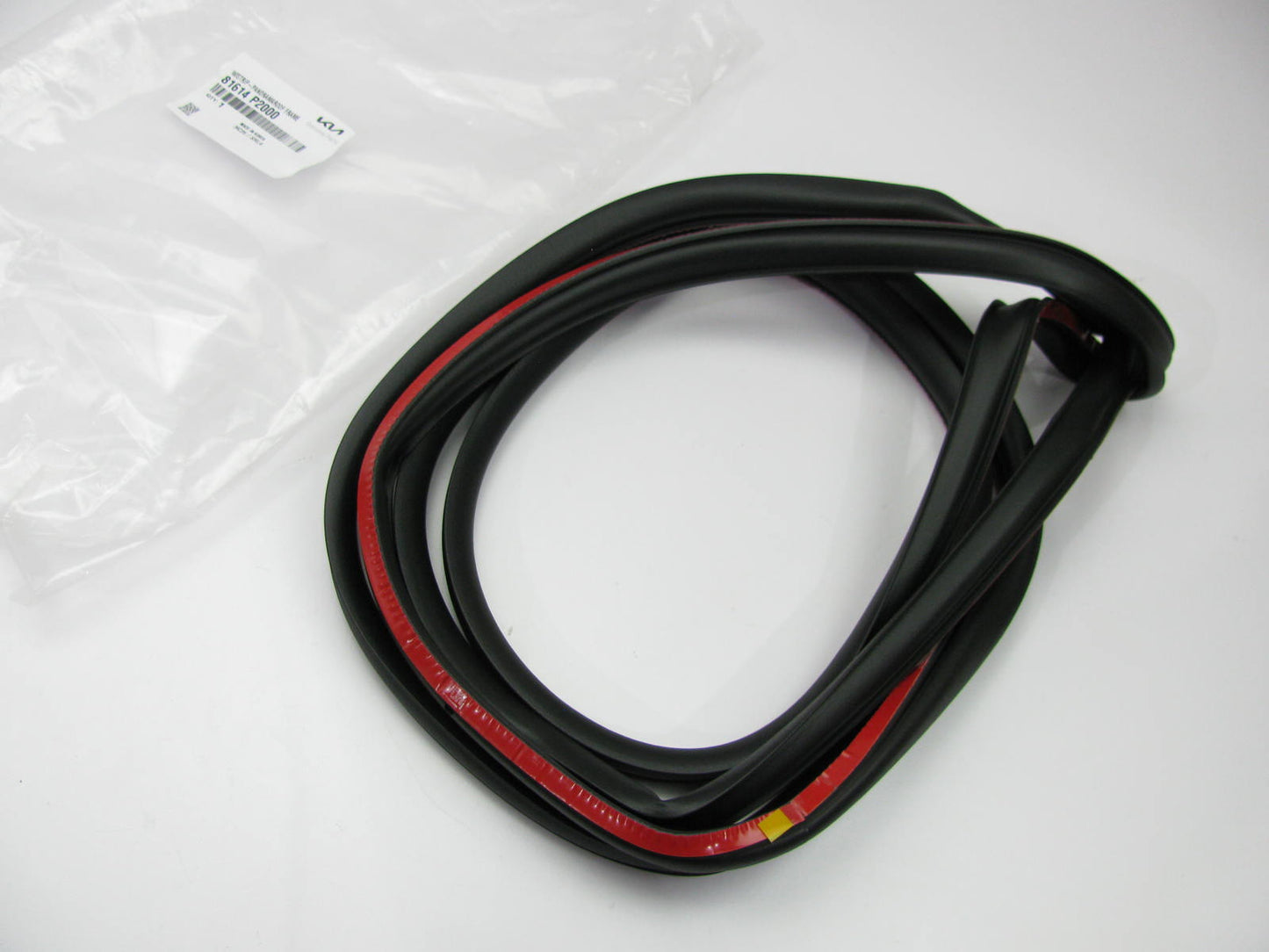 NEW Panoramic Sunroof Weatherstrip Seal OEM For 2021-2024 Kia Sorento 81614P2000