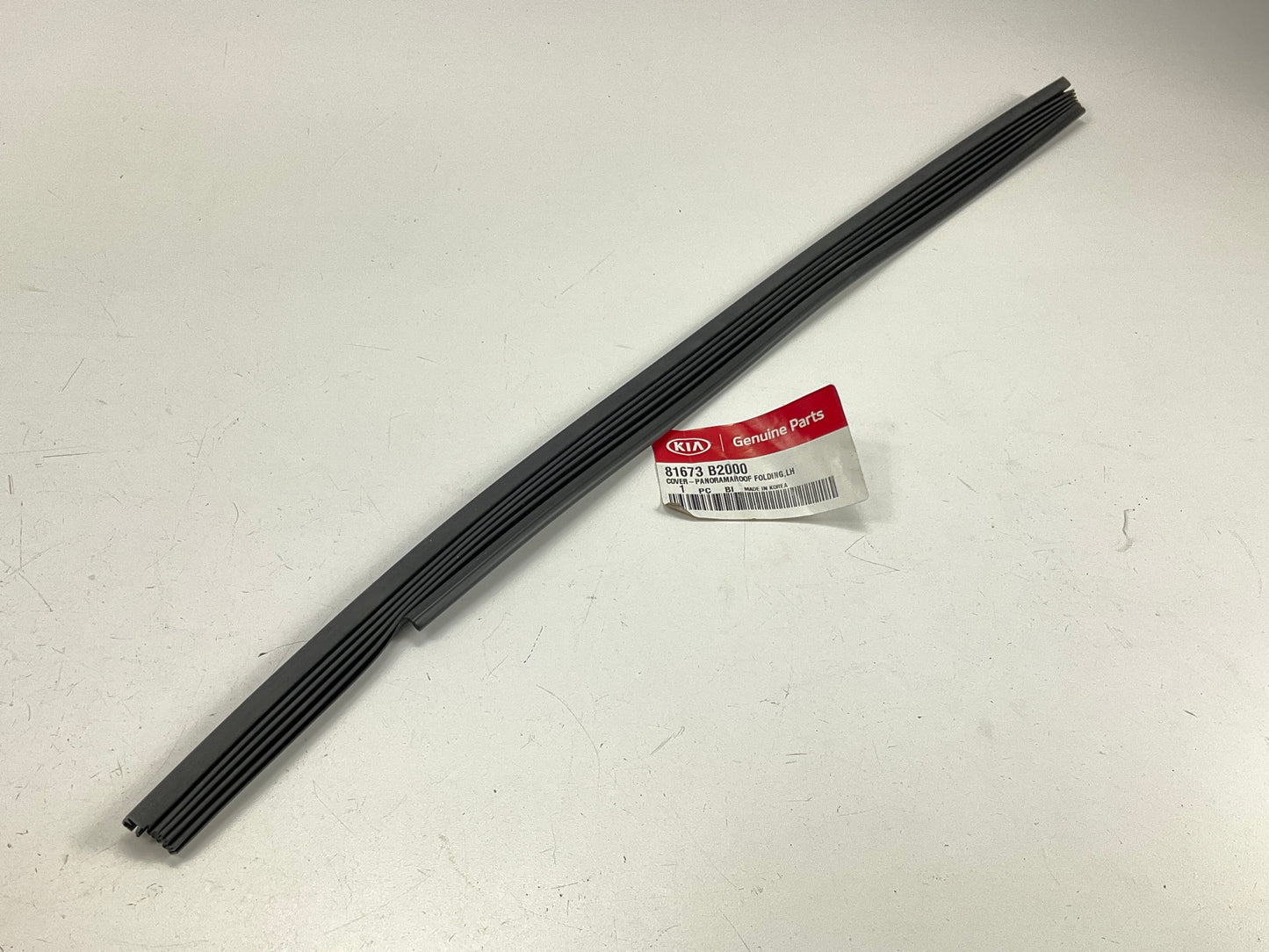 NEW - OEM 81673B2000 Panoramaroof Left Driver Side Cover For 2014-2019 Kia Soul
