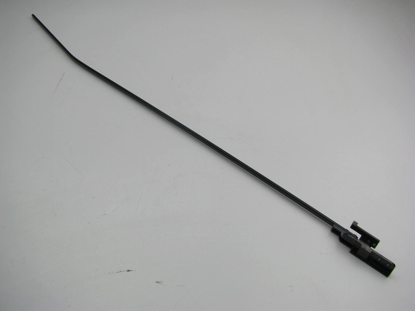 New Genuine Rear Right Side Sunroof Rope Deflection OEM For 2009-12 Kia Sorento