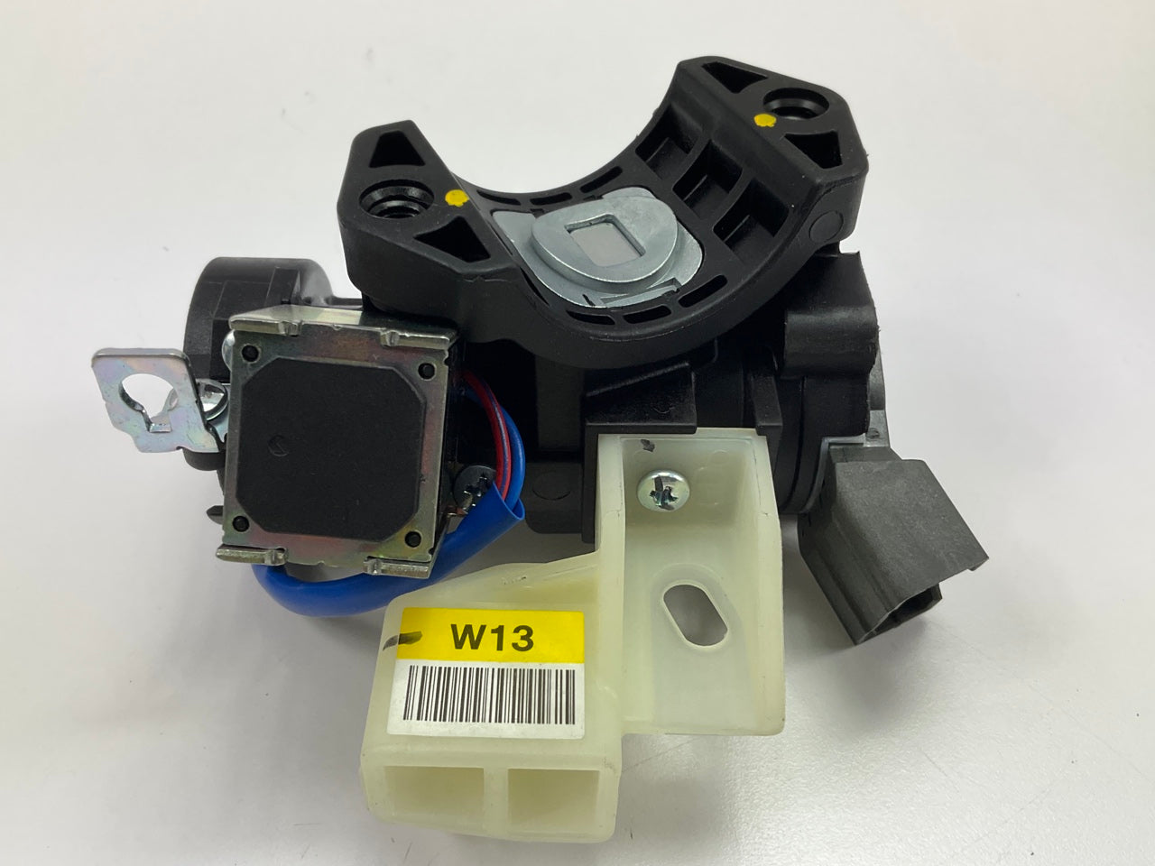 NEW GENUINE Ignition Lock Housing OEM For 2014-2018 Kia Forte 81910A5130