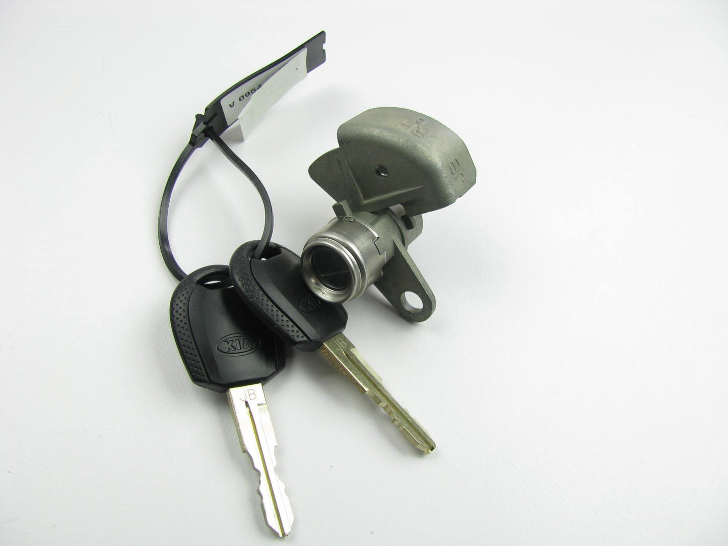 NEW - OEM 819801GA00 Front Right Door Lock Cylinder W/ 2 Keys For 2006-2009 Rio
