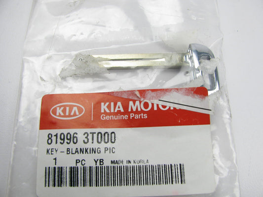 New Uncut Key Blank Remote Fob Insert For 14-16 Cadenza, 2015 K900 819963T000