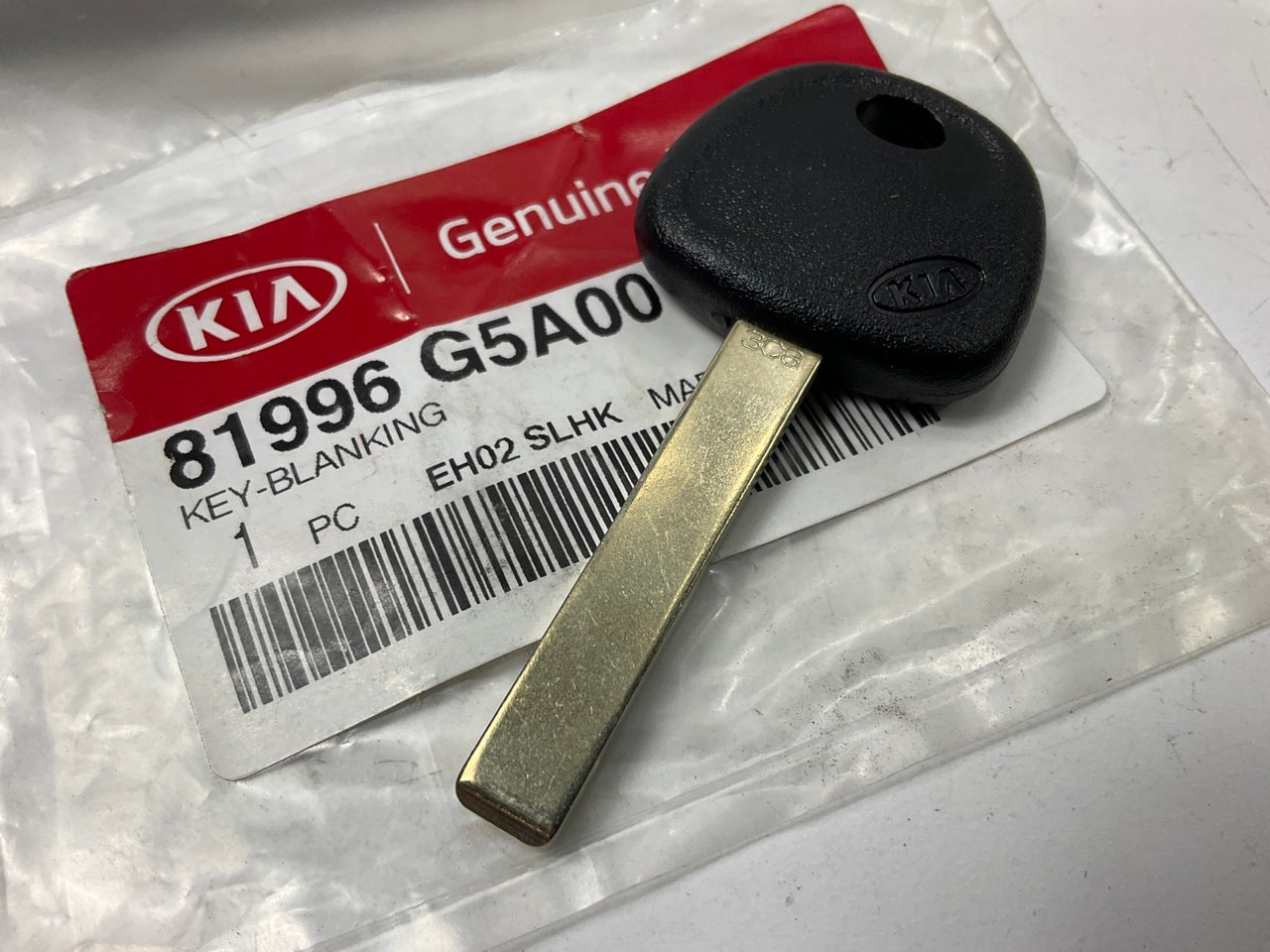 NEW GENUINE Uncut Key Blank OEM For 2020-2021 Kia Soul 81996G5A00