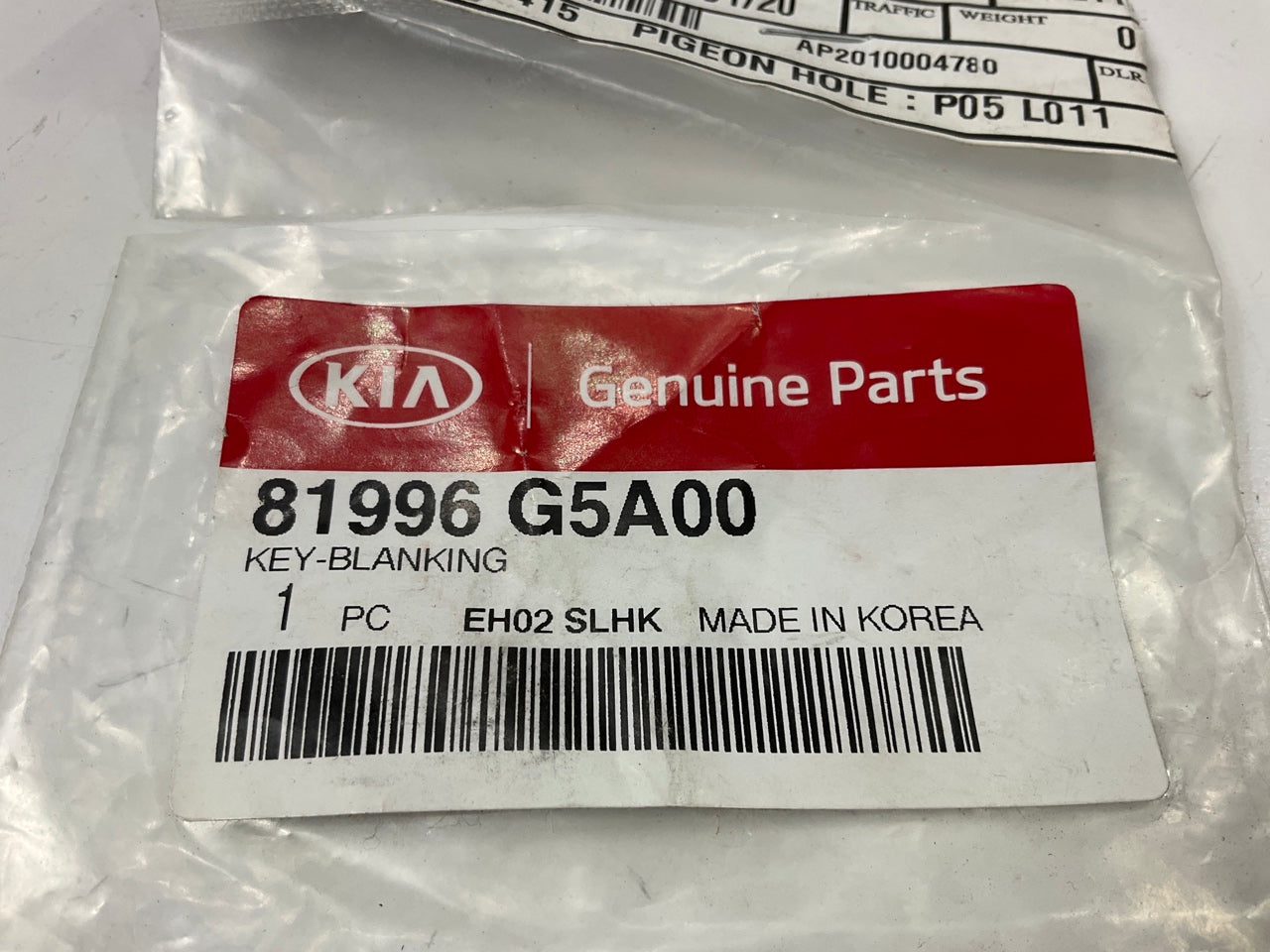 NEW GENUINE Uncut Key Blank OEM For 2020-2021 Kia Soul 81996G5A00