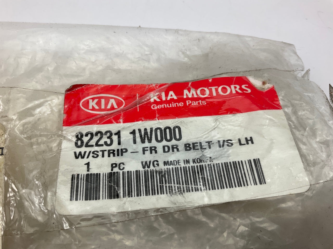 New Genuine Front Left Door Inside Weatherstrip Belt Seal OEM For 12-16 Kia Rio