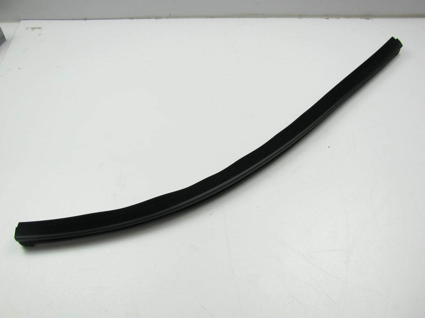 Front Left Drivers Door Inside Belt Strip Seal OEM For 14-17 Kia Soul 82231B2000