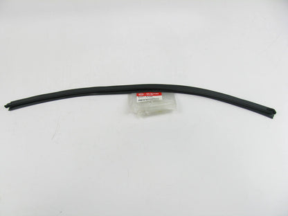 New FRONT RIGHT Door Weatherstrip Belt OEM For 2014-16 Forte SEDAN 82241A7000
