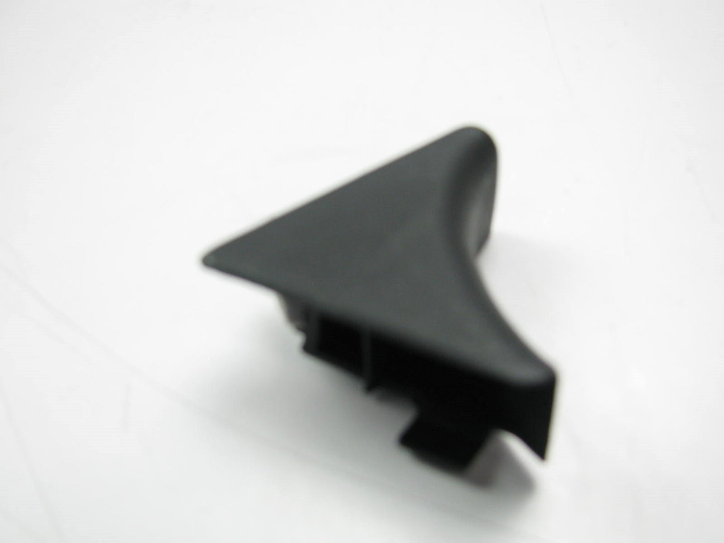FRONT DOOR INNER LEFT Drivers Side Front Door Opening Trim OEM For 11-16 Optima