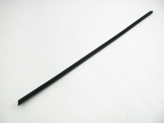 New OEM Left Front Door Window Belt Weatherstrip Molding Seal For 06-11 Kia Rio