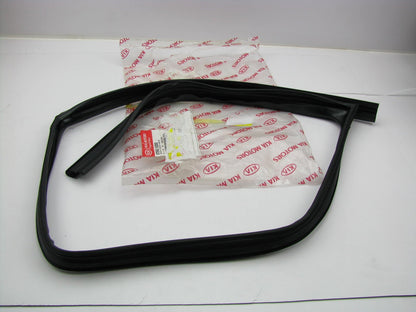 Front Right Door Window Channel Weatherstrip Seal OEM For 2011-2015 Sorento