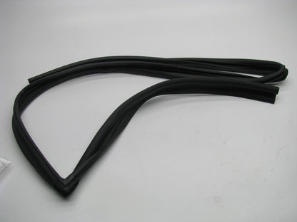 NEW - OEM FRONT RIGHT Door Window Glass Run Weatherstrip Seal For 2006-10 Optima