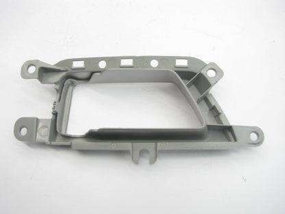 NEW Front Left Inside Door Handle Housing OEM For 2009 Kia Borrego 826112J000UI