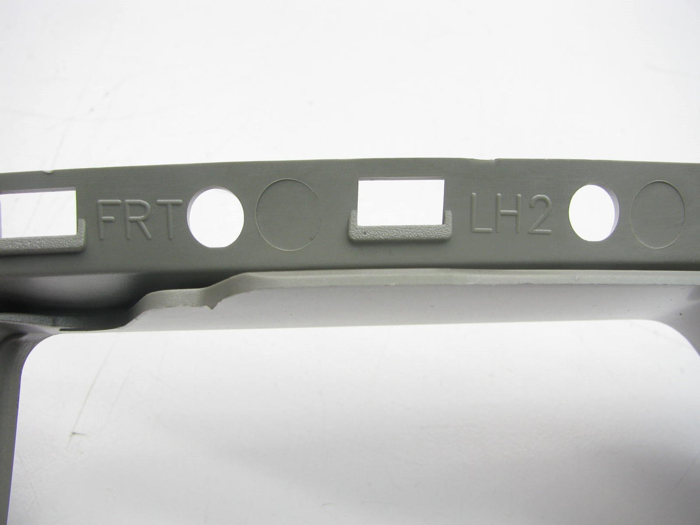 NEW Front Left Inside Door Handle Housing OEM For 2009 Kia Borrego 826112J000UI