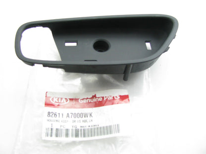 Front Left Interior Door Handle Trim Bezel OEM For 2014-16 Kia Forte SEDAN ONLY