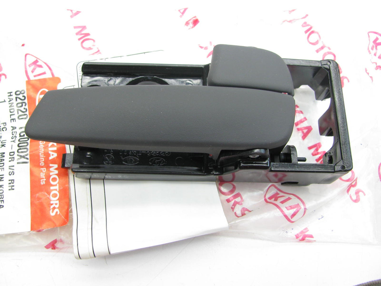 New Front Right Side Interior Door Handel Gray OEM For 06-11 Rio 826201G000XI