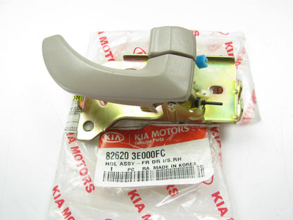 NEW 826203E000F FRONT RIGHT Beige Interior Door Handle For 2003-09 Kia Sorento