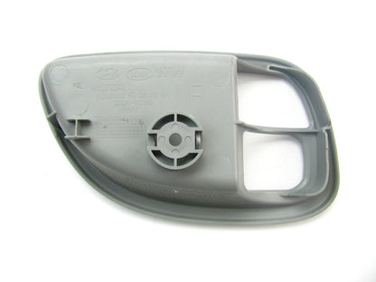 Front Right Passenger Interior Door Handle Housing Bezel OEM For 06-11 Kia Rondo