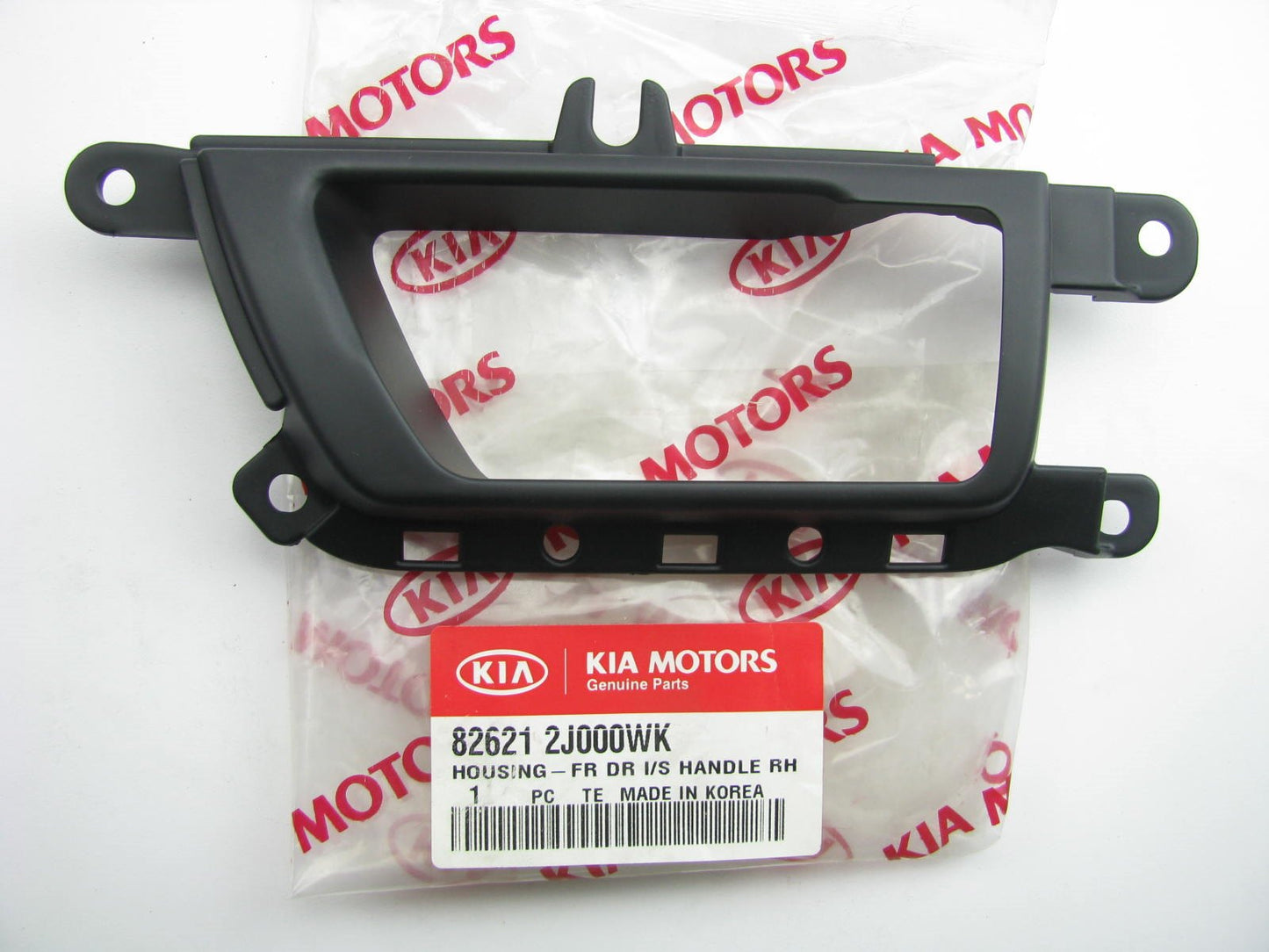 New OEM Front Door Inside Handle Housing Right Passenger Black For 2009 Borrego
