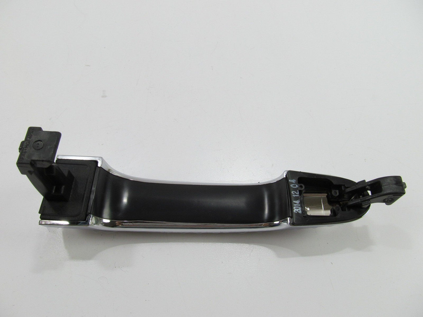 Exterior Outside Chrome Door Handle Grip OEM For 2011-15 Kia Sorento 826512P010