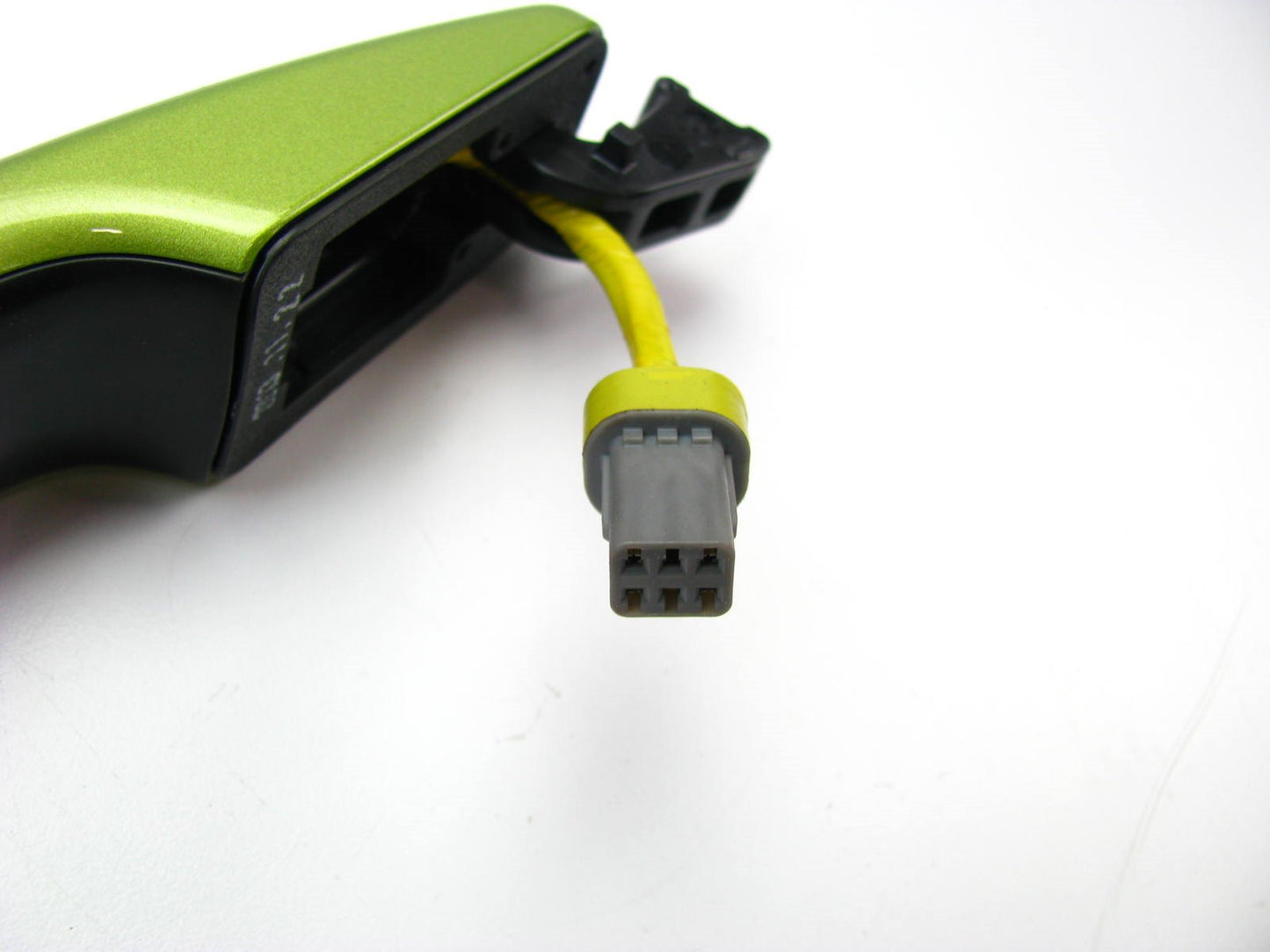 Left Drivers Side Exterior Door Handle Kale Green OEM For 2014-2016 Kia Soul