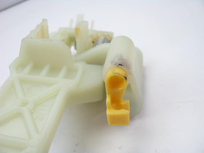New Front Left Exterior Door Handle Support Base For 10-12 Kia Forte 826551M000