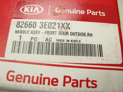 NEW - OEM Front Right Outside Exterior Door Handle CHROME For 04-06 Kia Sorento