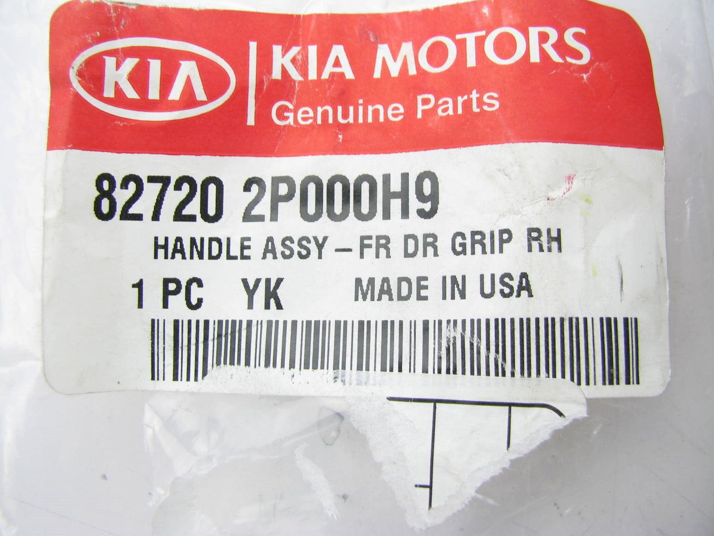 New OEM Front Right Side Gray Door Grip Handle For 11-15 Sorento 827202P000H9