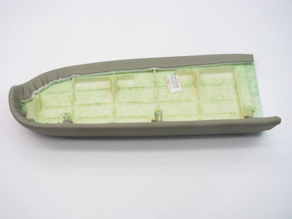 NEW FRONT RIGHT Interior Door Armrest Cover OEM For 03-06 Sorento 827203E000FC